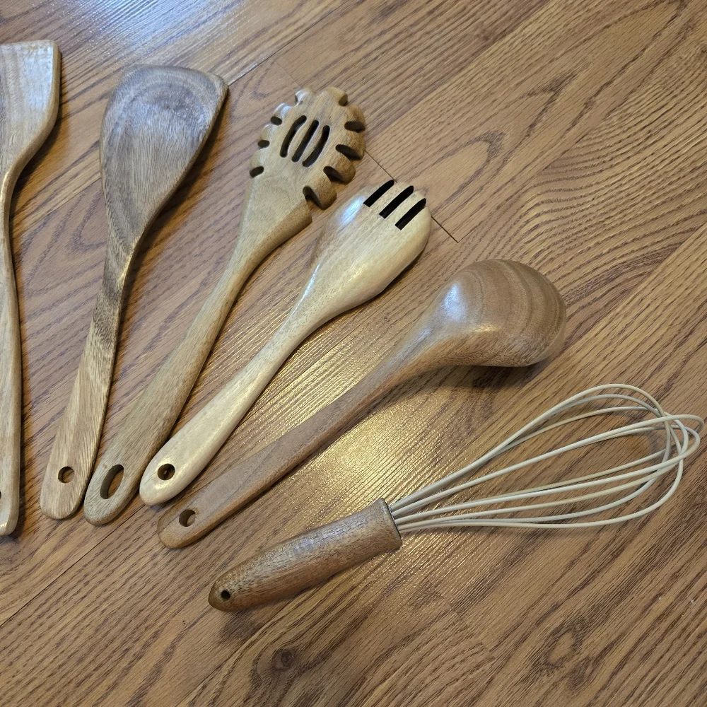 10 Pack Wooden Spoons for Cooking Teak Wood Kitchen Utensils Set Natural Boho